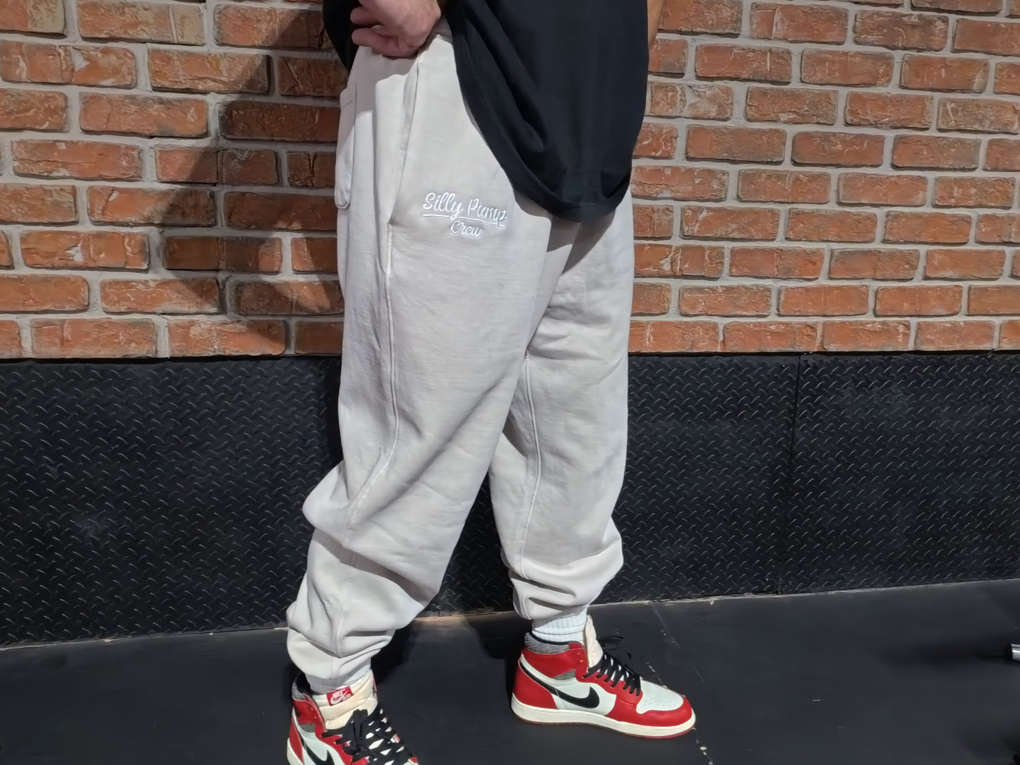 Baggy Silly Pump Sweats