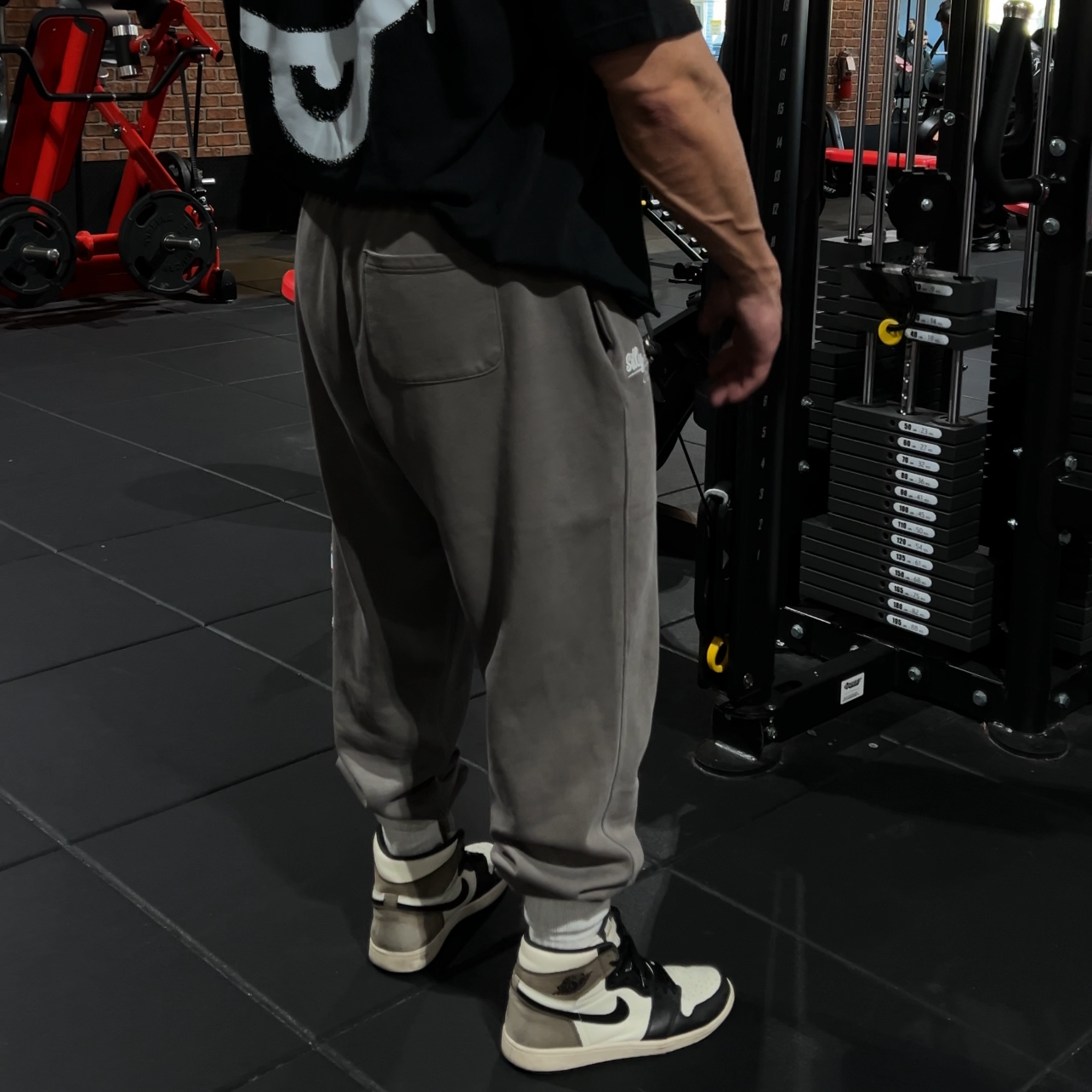 Baggy Silly Pump Sweats